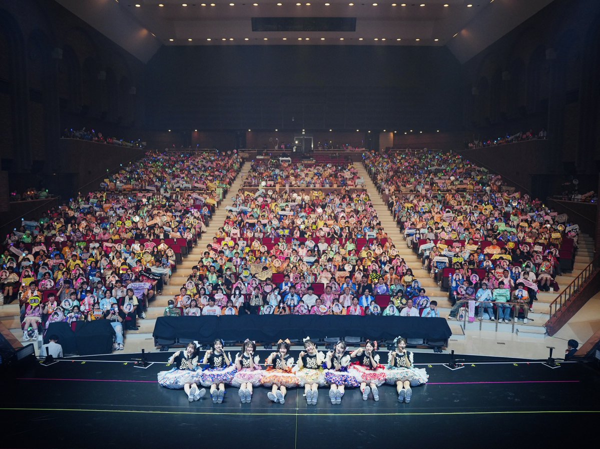 CUTIE STREET【Official】 (@cutie_street_) on Twitter photo 【最高のツアー北海道DAY1️⃣ 集合写真🌎】
本日の完売公演🤍
ありがとうございました✨
🌸おかえりなさい桜庭遥花🌸
9/18(木)
「CUTIE STREET 1st ANNIVERSARY JAPAN TOUR 2025「CAN’T STOP CUTIE」
📍北海道 千歳市民文化センター北ガス文化ホール
💛古澤里紗 <a href="/risa_cs1108/">古澤 里紗 ( CUTIE STREET )</a>
❤️佐野愛花 【最高のツアー北海道DAY1️⃣ 集合写真🌎】
本日の完売公演🤍
ありがとうございました✨
🌸おかえりなさい桜庭遥花🌸
9/18(木)
「CUTIE STREET 1st ANNIVERSARY JAPAN TOUR 2025「CAN’T STOP CUTIE」
📍北海道 千歳市民文化センター北ガス文化ホール
💛古澤里紗 <a href="/risa_cs1108/">古澤 里紗 ( CUTIE STREET )</a>
❤️佐野愛花