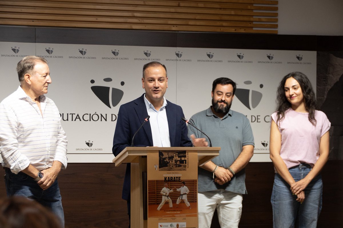 🥋 Villanueva de la Vera acoge este sábado el XXIII Trofeo Diputación de Cáceres de Kárate.
Por primera vez se suma la categoría Sub21, junto a Cadete y Junior.

📍 Pabellón Multiusos
🗓 20 de septiembre · 16:30 h
👊 100 karatekas de 6 federaciones

dip-caceres.es/actualidad/not…