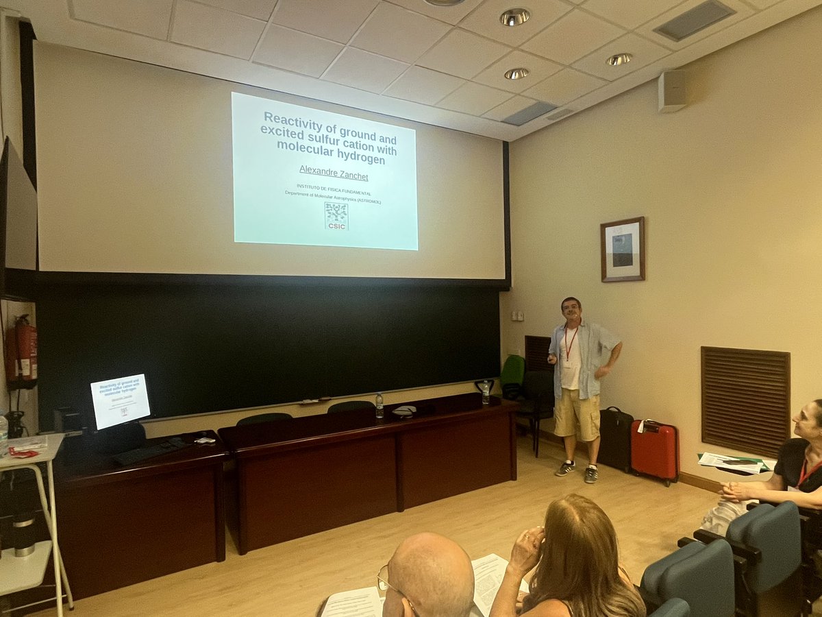 Cierra la sesión previa a la comida nuestro compañero Alexandre Zanchet del #IFF <a href="/CSIC/">CSIC</a> que nos habla de Reactivity of Ground and Excited Sulfur Cation with molecular #hydrogen #SECSMol #CampusSerrano