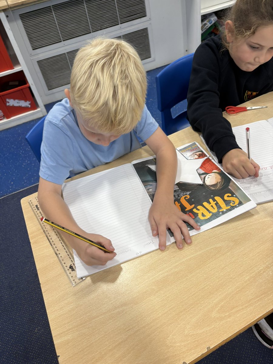 Mrs Fitton tweet media