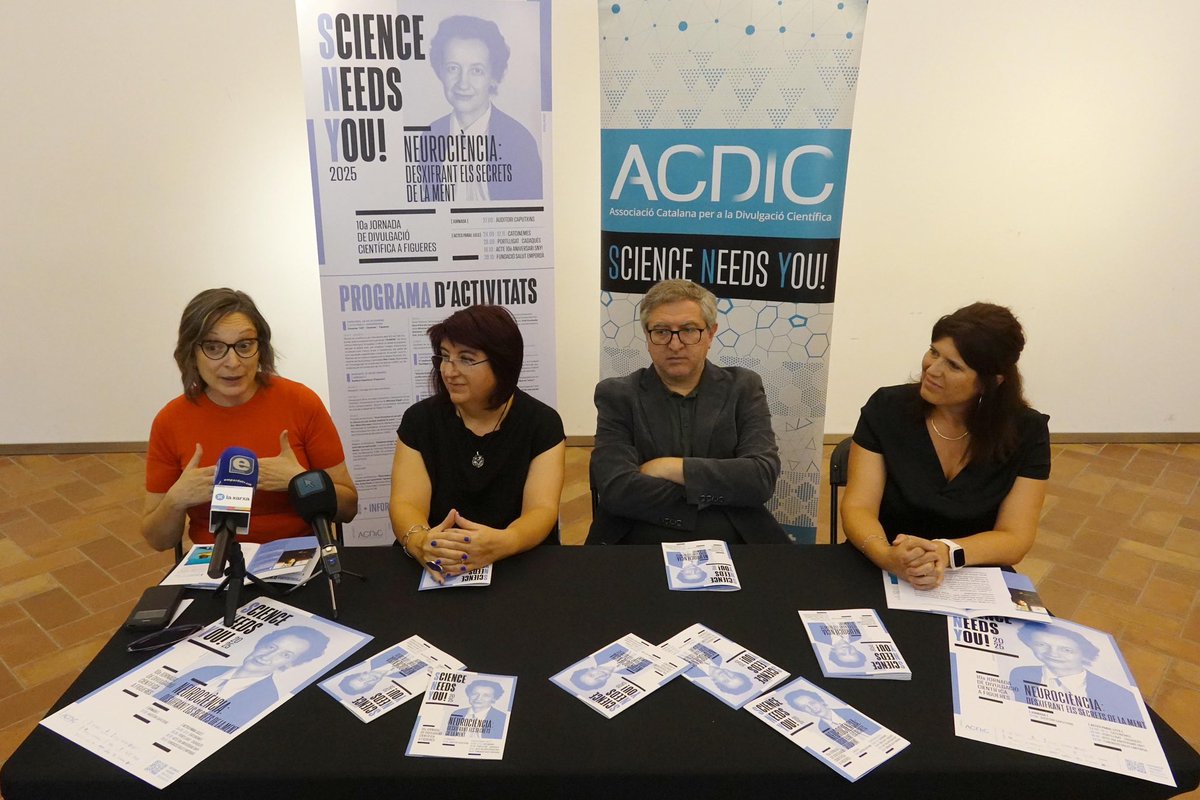 ACDICinfo's tweet photo. Avui hem presentat la 10a edició de #ScienceNeedsYou a Figueres: “Neurociència: Desxifrant els secrets de la ment” 🧠
👉Amb Brenda Milner com a referent.
📍27.09 Auditori Caputxins
📍28.09 Portlligat, Cadaqués
🎟️ Entrada gratuïta – Inscripcions: https://t.co/WGu3fhDnk2 https://t.co/SQ5Vrtyipd