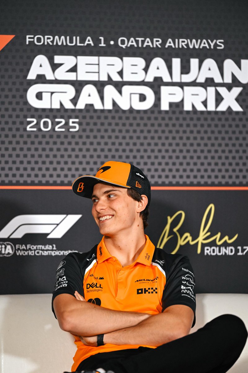 McLarenF1's tweet photo. Press conference glow ✨

#McLaren | #AzerbaijanGP 🇦🇿 https://t.co/mGFVr9DL4C