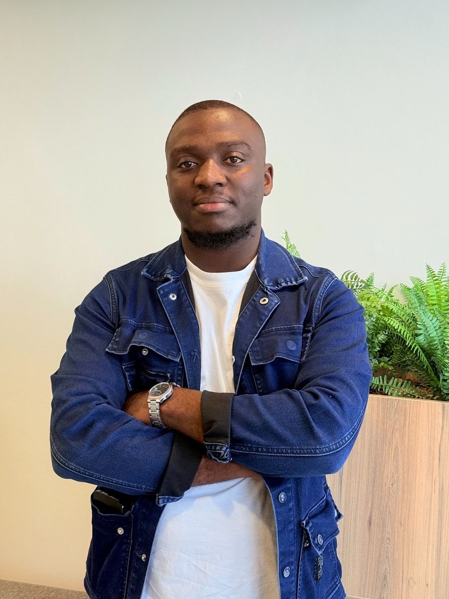 UWConline's tweet image. [READ] UWC Computer Science student Samkele Mthuli, 24, just needed a fridge. After exhausting online searches, he turned frustration into innovation — using his web development skills to build a solution. #IAmUWC