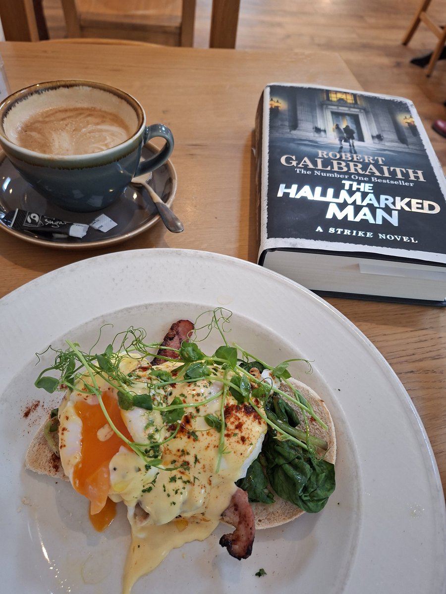 Selina Scott tweet media