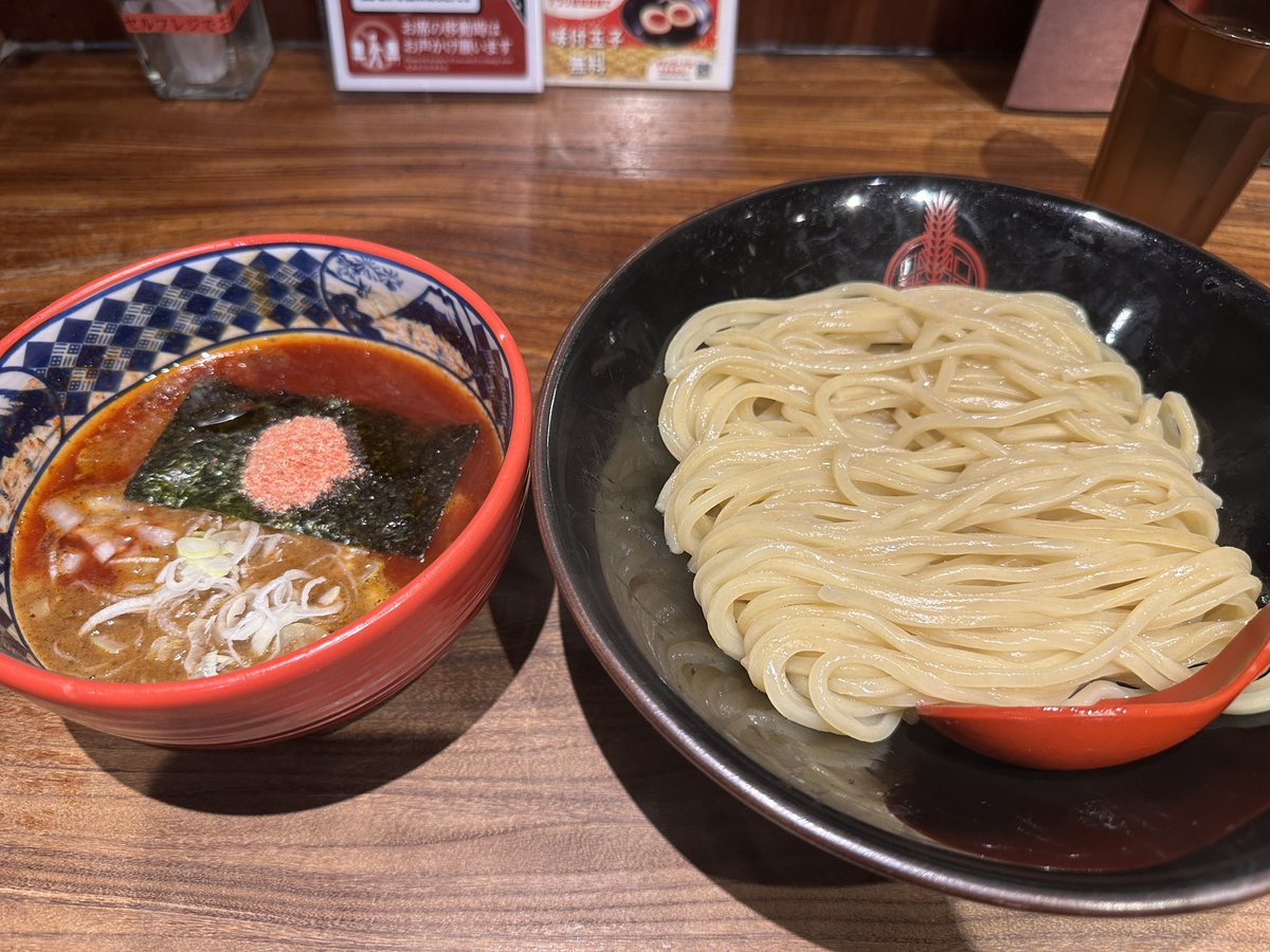I'm at 三田製麺所 五反田店in 東京都 app.foursquare.com/share/checkin/…

濃厚海老つけ麺🍜🦐