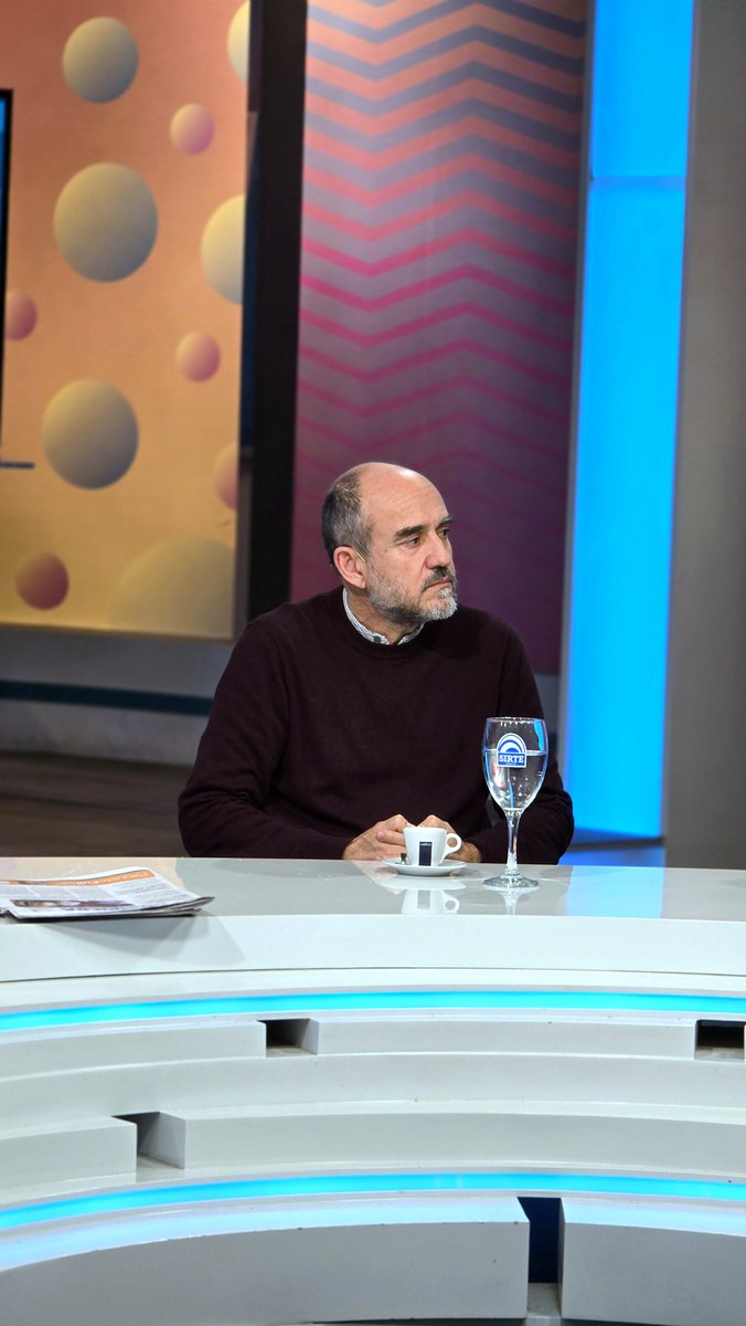 Desayunos informales tweet media