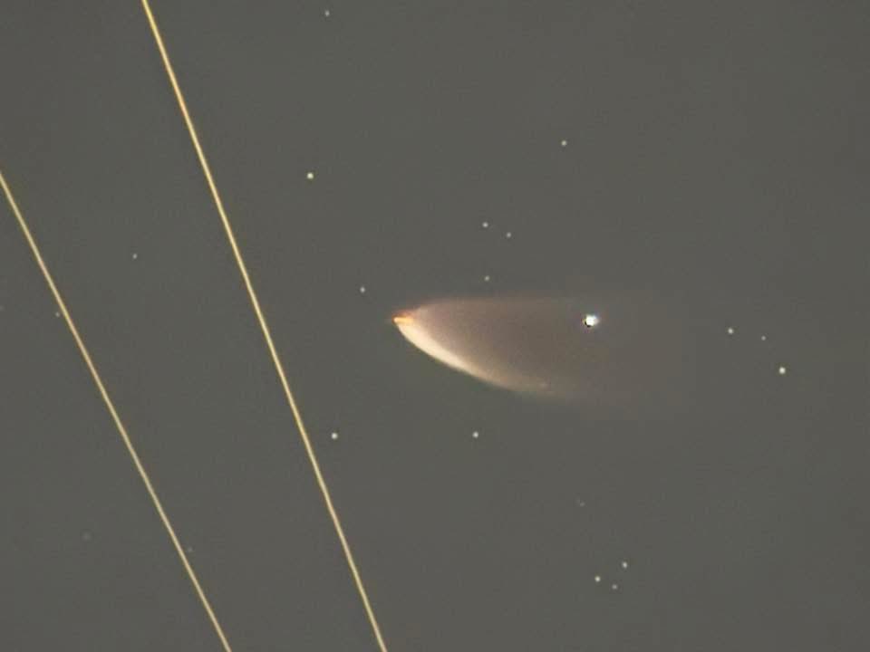 A few photos of the #SpaceX Falcon9 rocket this morning as seen from Hartsville to Myrtle Beach.