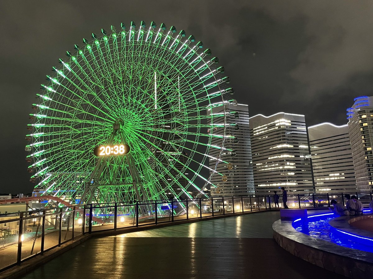 OL03420495's tweet photo. 横浜みなとみらい「万葉の湯」♨️
サウナ3セット（6〜7分）→整い5〜10分でしっかりリフレッシュ✨
広々館内は温泉・岩盤浴・食事・リラク・宿泊まで充実。5Fリラは混みがちなので4Fの穴場が◎ 夜景は8F足湯で独り占め🌃
夜3時まで通常料金、以降は深夜料金追加。#サ活 #サウナ #万葉の湯 #みなとみらい https://t.co/TXliaUhUH2