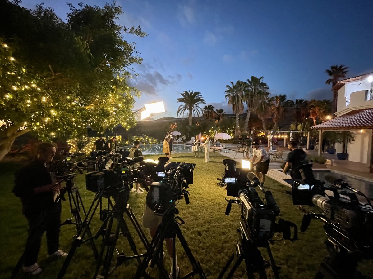 ASH MENEELY • DOP / CAMERAMAN tweet media