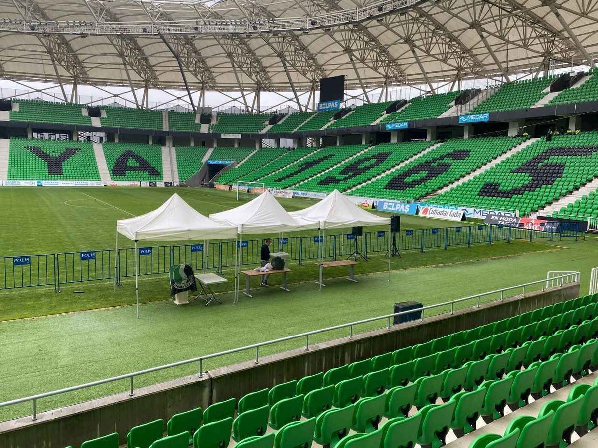 🚨Sakaryaspor'da seçimli kongre tarihi belli oldu. 

✅Sakaryaspor 4 Ekim Cumartesi günü Sakarya Atatürk Stadyumu'nda seçimli olağanüstü kongresinin ilk oturumunu  gerçekleştirecek, çoğunluk sağlanmadığı takdirde ise 12 Ekim Pazar günü Sakaryaspor yeni başkan ve yönetimini