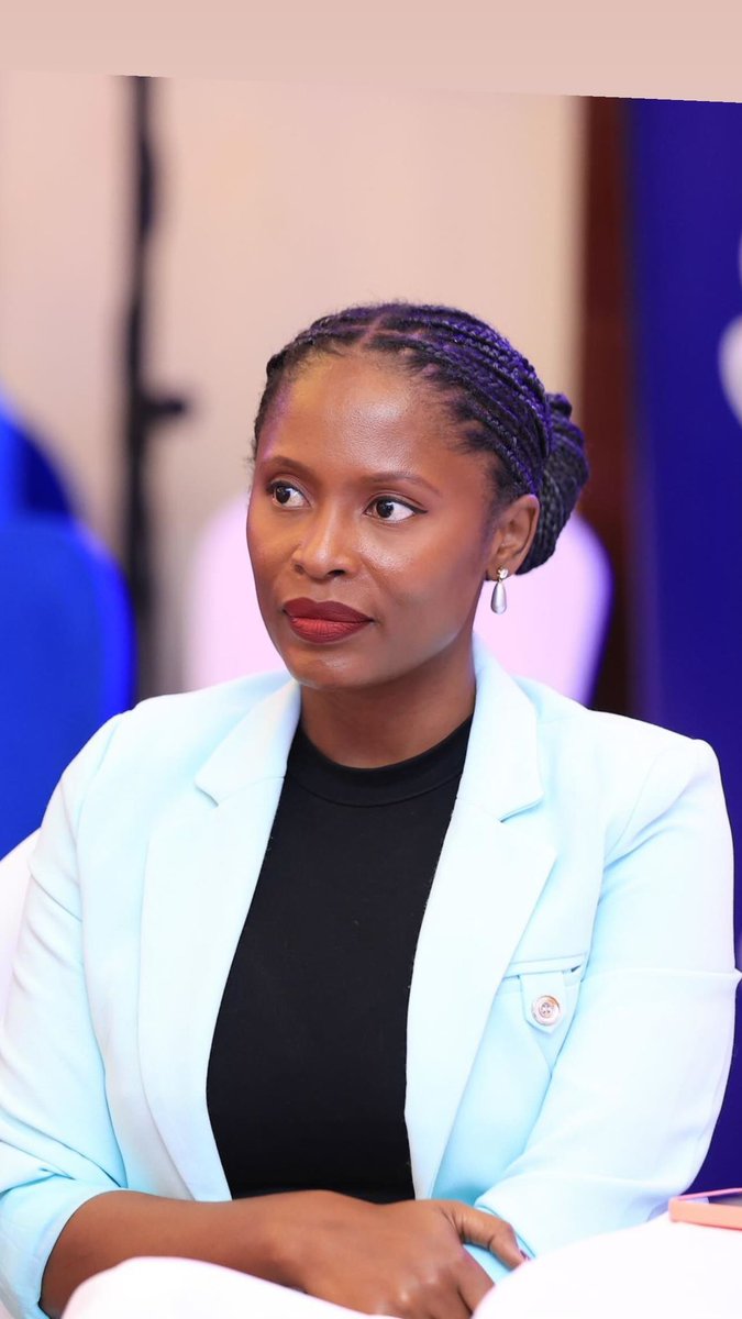 So Mbu you don’t see my coffee posts?
Kare I’m in Jinja if you want to fight come we sort it out or retweet my coffee posts