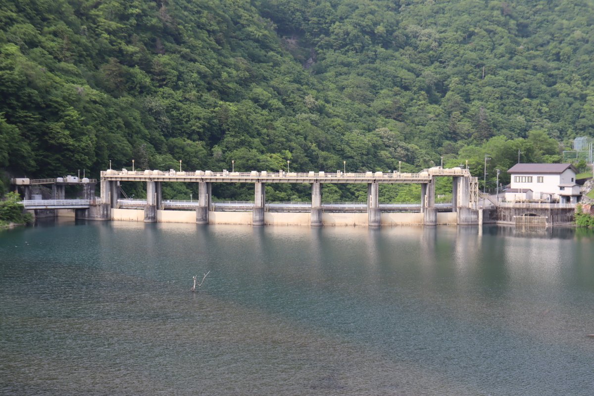 bsb222z's tweet image. まさかこんなにも違うとは…😱
 #黒部ダム