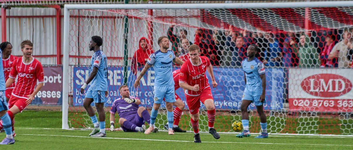 CarshaltonA_FC's tweet image. Luke Read only scores big goals!

Join us on the road on Saturday as we make the trip to @ChathamTownFC

#CarshaltonAthletic | #CAFC | #TheRobins
