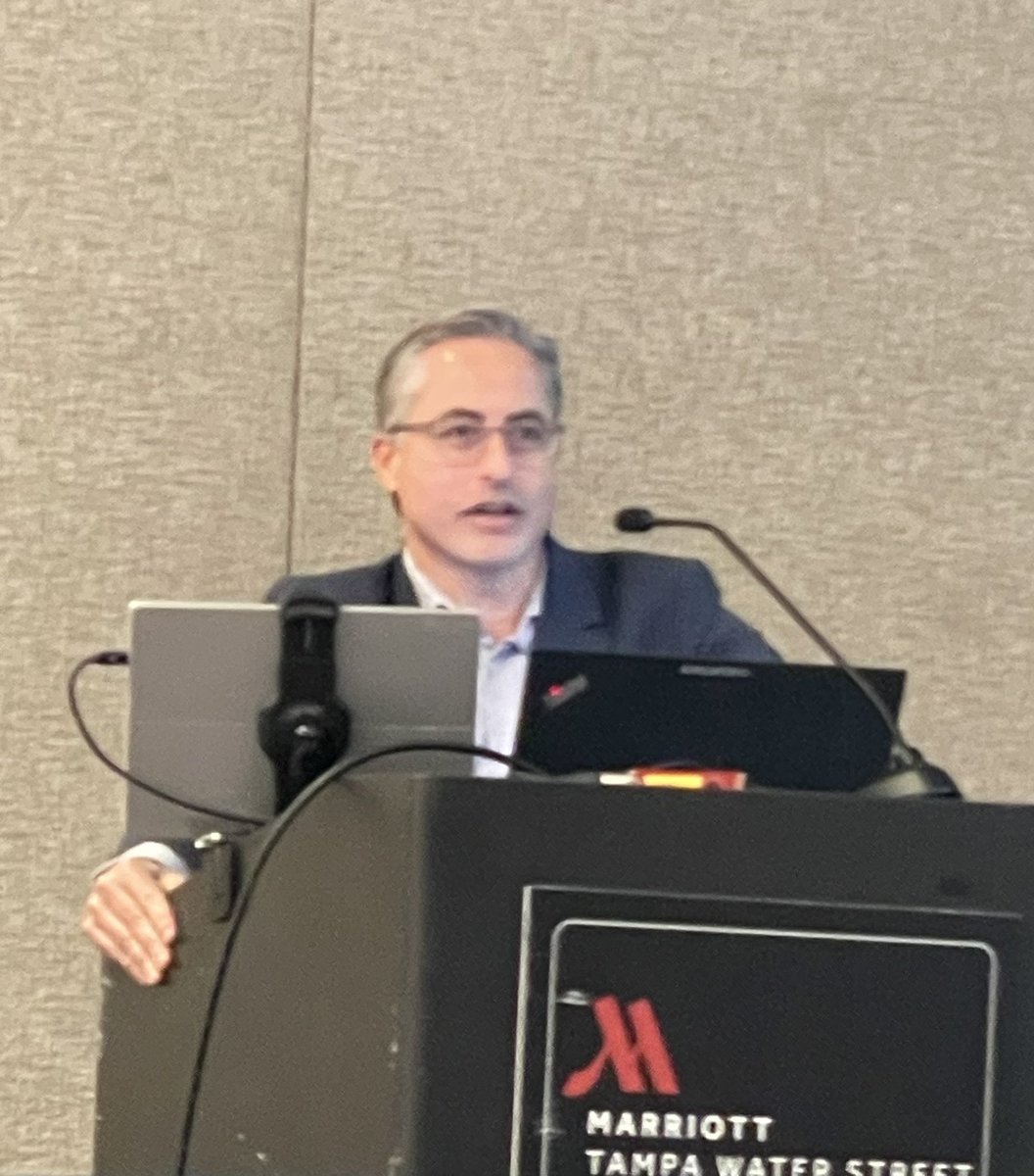 Andrew Higgins tweet media