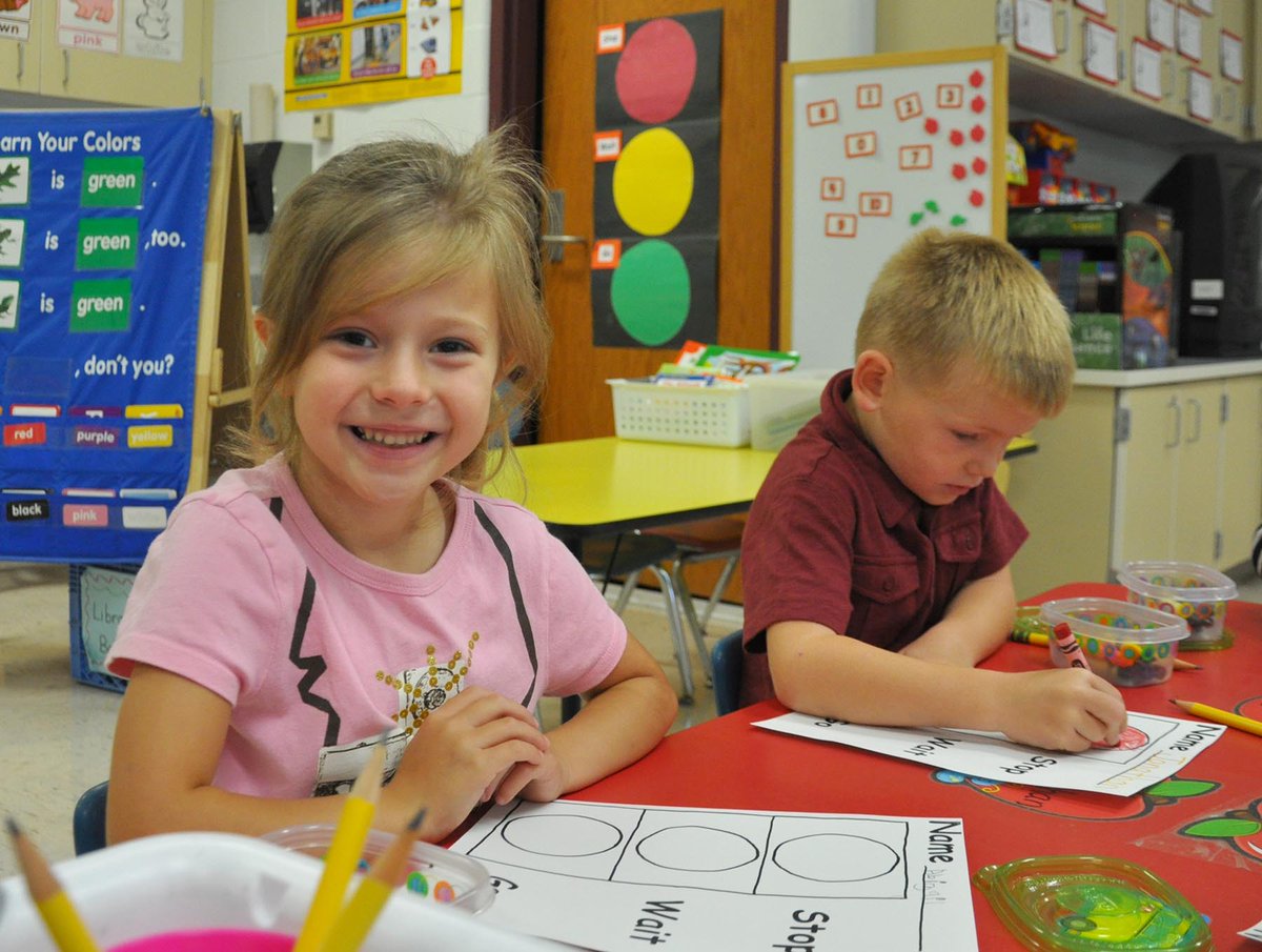Today we're throwing it all the way back to when Abby and Jon were kindergartners learning about stop lights! #PrideInTheHive #ClassOf2026