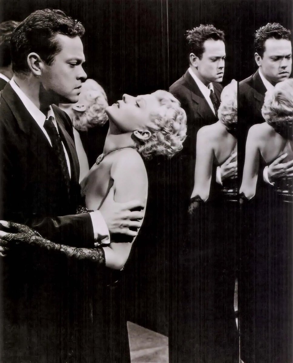 BertrandLaborde's tweet photo. @bernardtjoy The Lady from Shanghai by Orson Welles. https://t.co/Zoxzg4Rf5m