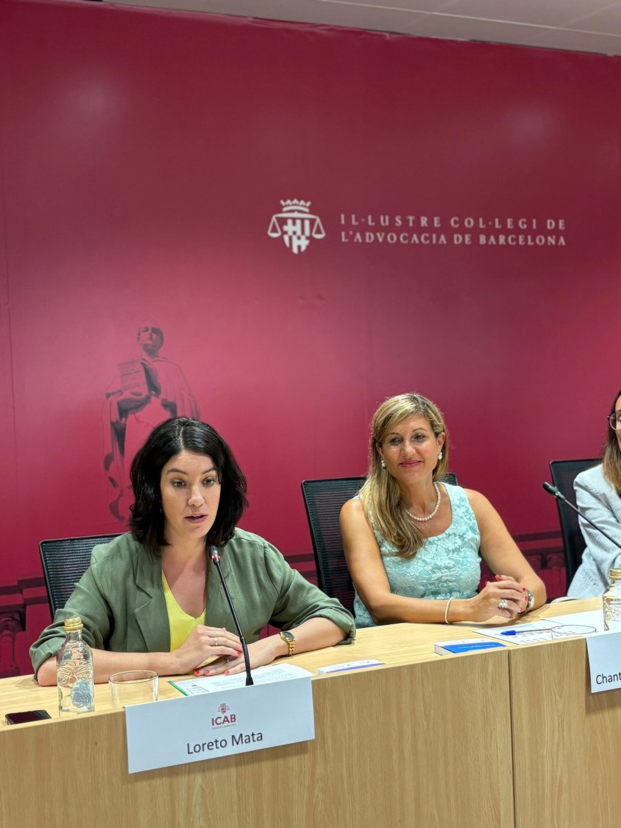 Decanato de los Registradores de Cataluña tweet media
