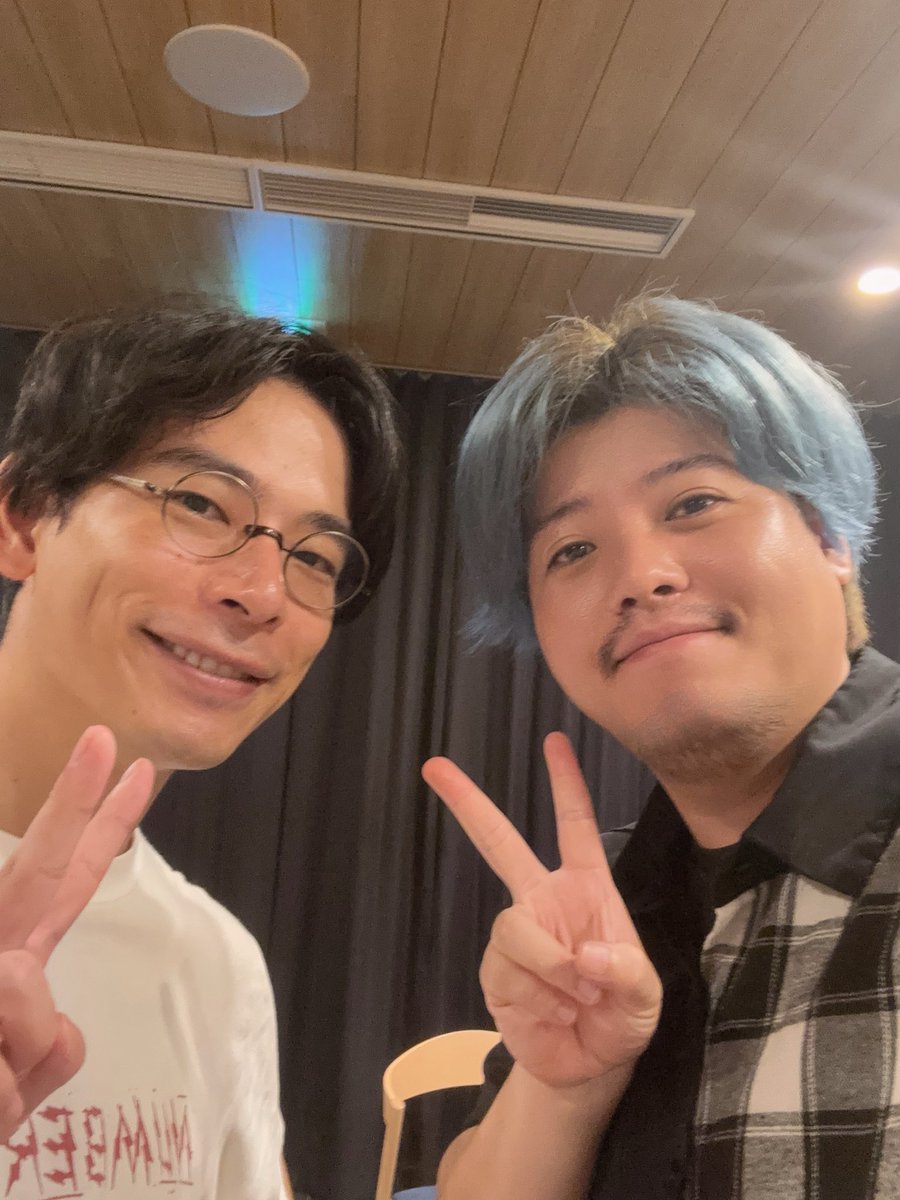 はじめまして！！
今回の座組のムードメイカー冨丘藝乃介です(⸝⸝ɞ̴̶̷ ·̮ ‹⸝⸝ᐡ)✨

ほぼはじめましての役者様方！！
ほぼ初めてのみずけんさん台本！！
初めましての石川さん演出！！！

初めてな事ばかりなのに皆様本当に優しくて稽古場に行くのもいつもウキウキしてます🍀*゜

盛り上げるぞ！！