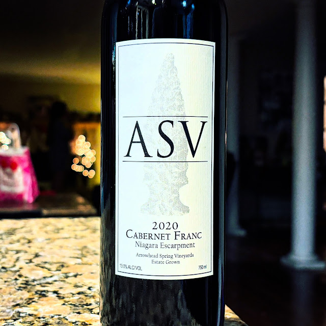 ICYMI on the #NittanyEpicurean the 2020 #CabernetFranc from <a href="/ArrowheadSpring/">Arrowhead Spring</a> #wine #newyork #newyorkwine #nywine #niagara #niagarawine #niagaraescarpment
nittanyepicurean.blogspot.com/2025/01/2020-a…