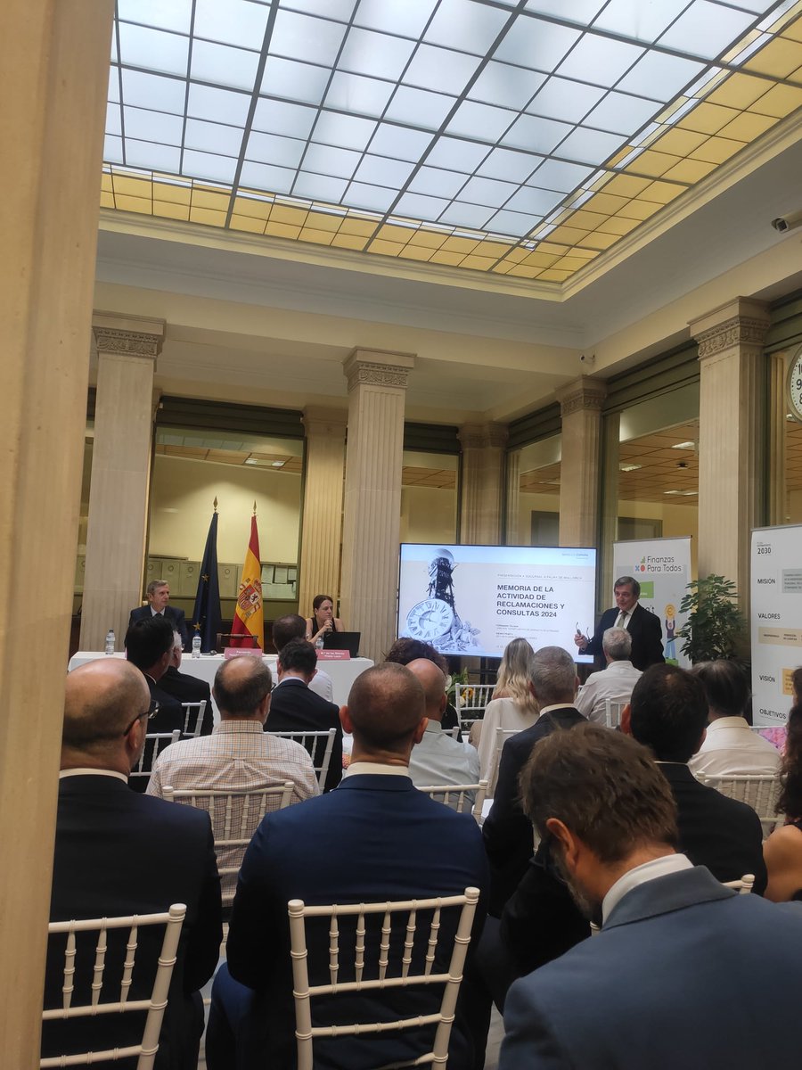 La vicepresidenta de #ASUFIN, <a href="/CBorrallo/">CristinaBorrallo</a>, ha asistido a la presentación de la Memoria de Reclamaciones del <a href="/BancoDeEspana/">Banco de España</a> en Palma de Mallorca.