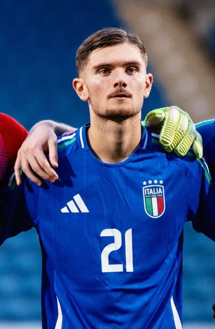APaglia7's tweet photo. 🇮🇹 ORGOGLIO (NER)AZZURRO ⚫️🔵
Due giovani talenti dell'#Atalanta sono stati convocati per il Mondiale Under 20 in Cile! 🌟
🔹 Lorenzo #Riccio, centrocampista classe 2006
🔹 Javison #Idele, esterno classe 2007 (da sotto età)
📺 Tutte le partite in diretta su Rai Sport https://t.co/a51HtO5LYL