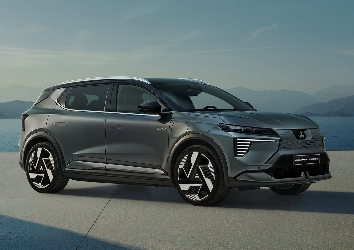 khuleonwheels's tweet photo. All-new Mitsubishi Eclipse Cross EV debuts in Europe with 600 km range. See details here: https://t.co/TuDiCvhj6P

#MitsubishiSA #EclipseCrossEV https://t.co/zIuiNDyAAN