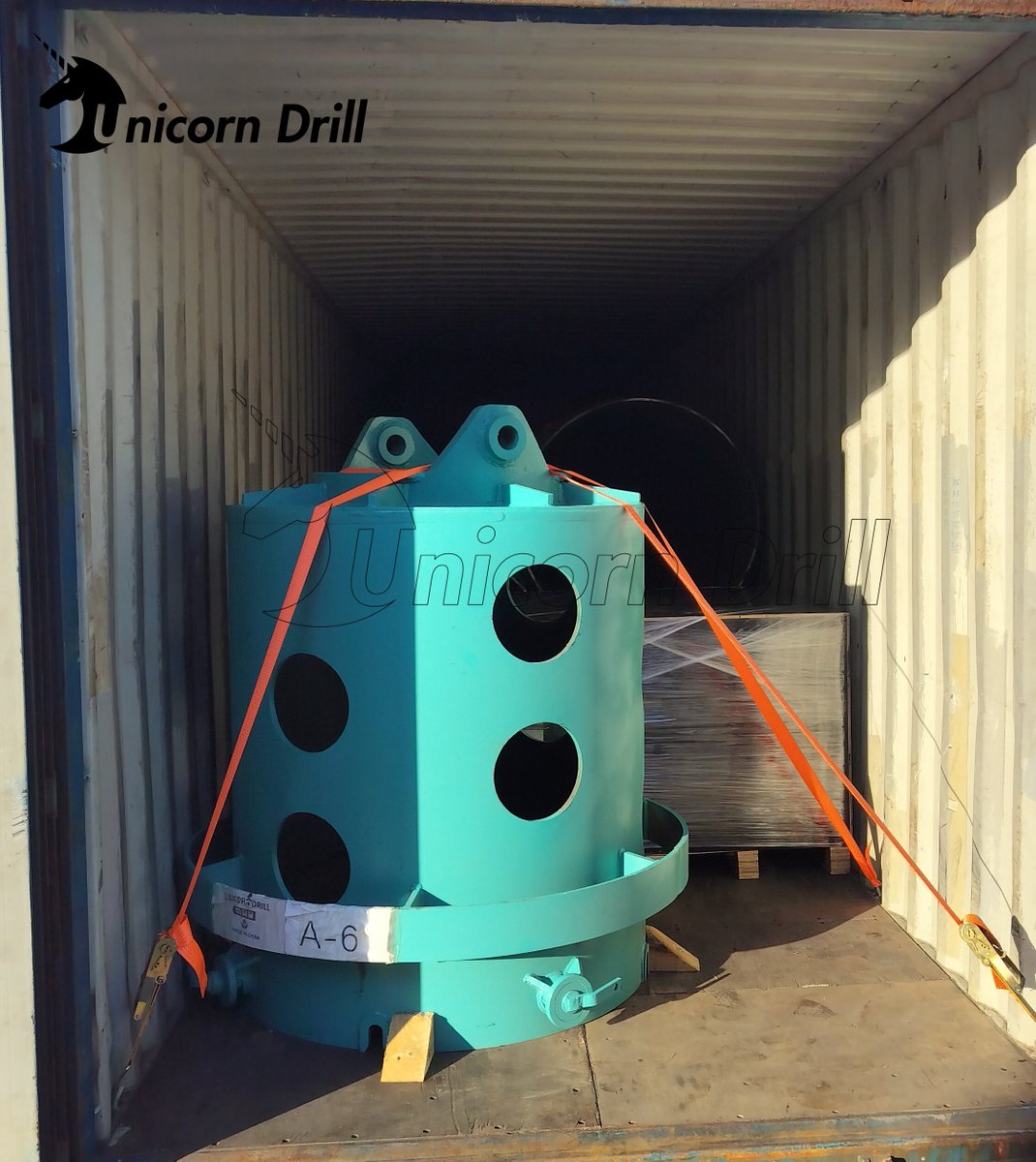 unicorndrillcn's tweet image. Unicorn Drill casing items are shipping with containers. The items include casing tube, casing drive, casing shoe and casing teeth and bolts etc
rebuildmachinery.com &amp;amp; unicorndrill.com
Email: sales@unicorndrill.com
#casingitems #drillingtools #foundationdrilling