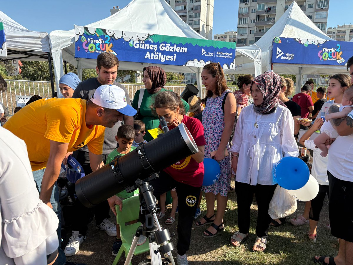 Yüreğir Bilim Merkezi olarak , Yüreğir 2. Çocuk Festivali’ne renk kattık ✨ 

#Yüreğir #çocukfestivali 
<a href="/YuregirBelediye/">Yüreğir Belediyesi</a>
<a href="/AliDemircali/">Ali Demirçalı</a> 
<a href="/tubitakbilim/">Tübitak</a>
<a href="/Tubitak/">TÜBİTAK</a>