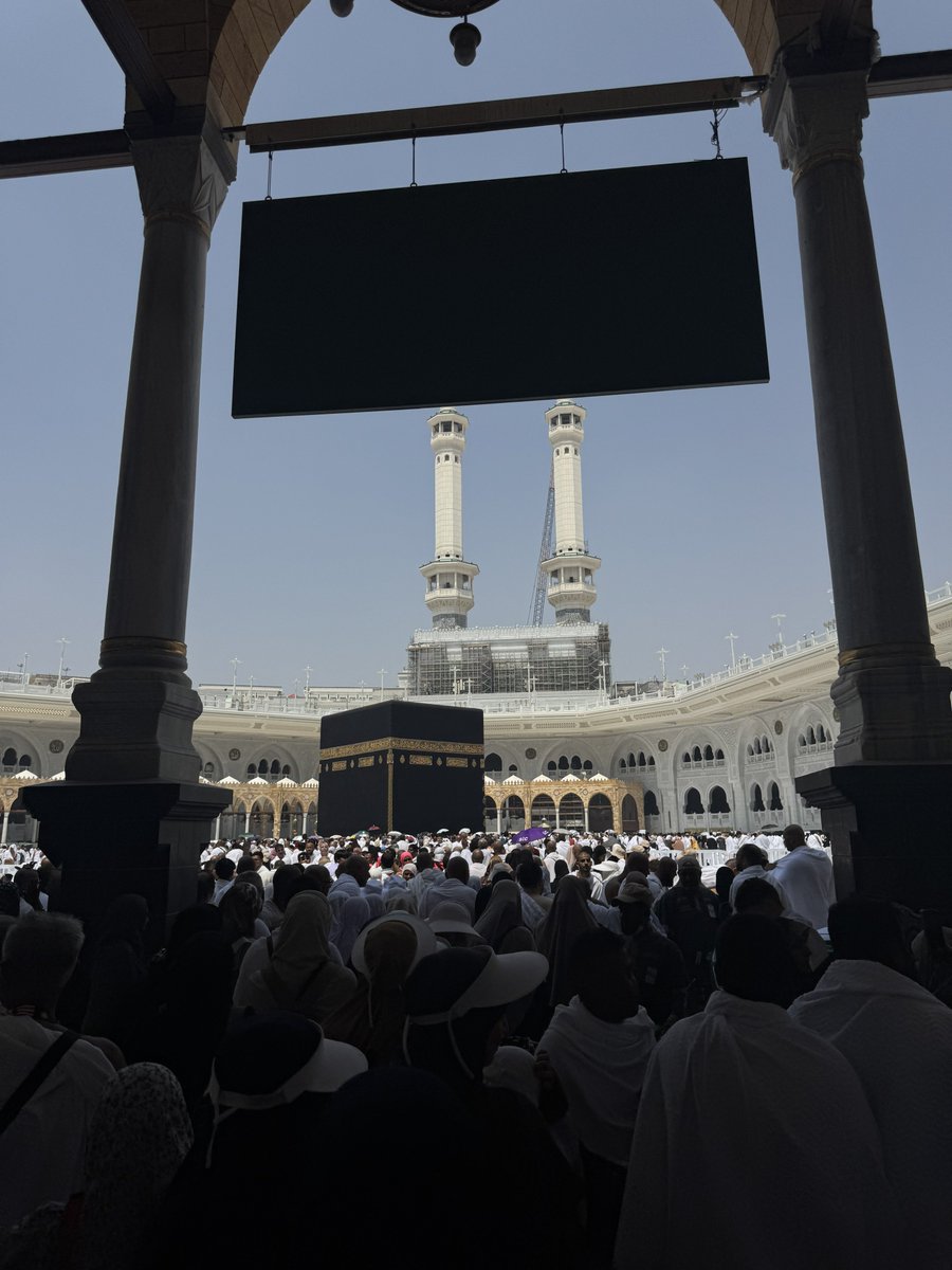 ba24_'s tweet photo. طاب اللقاء وقرّت العين وارتوى القلب 
الحمدلله على التمام🤍 https://t.co/WCQJ7Vt8UW