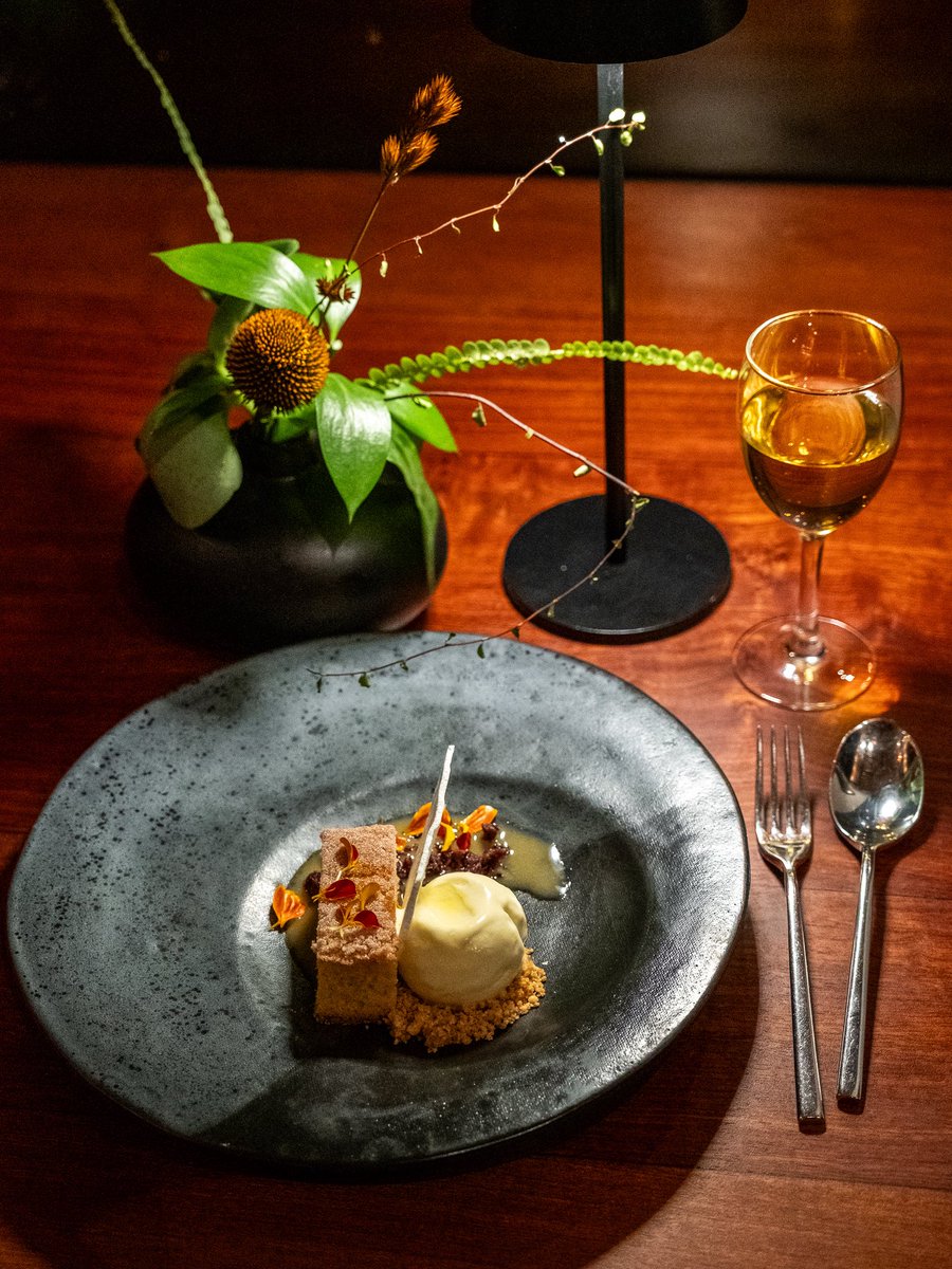 By candlelight, and moonlight - join us for our chef’s 3-course dinner, where flavour reigns and the ambience is always perfectly ambient.
#EATokara #tokararestaurant