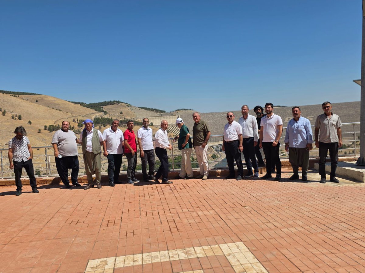 İl Müdürlüğümüzün Şanlıurfa da düzenlediği “Pamuk Eğitimi”ne İlçe Müdürlüğümüze bağlı çiftçilerimiz katılım göstermişlerdir. <a href="/TCTarim/">T.C. Tarım ve Orman Bakanlığı</a> <a href="/ibrahimyumakli/">İbrahim Yumaklı</a> <a href="/Diyarbakirtarim/">Diyarbakır Tarım ve Orman Müdürlüğü</a> <a href="/surkaymakamlik/">Diyarbakır Sur Kaymakamlığı</a> <a href="/hasanakbulut24/">Hasan Akbulut</a> <a href="/murat_odoglu/">Murat ödoğlu</a>