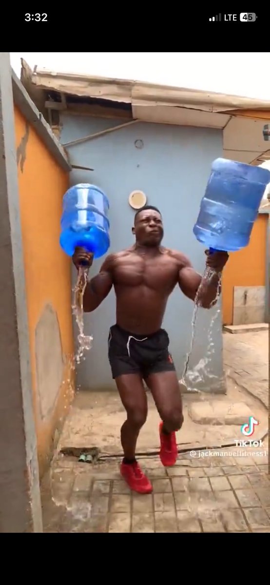 Ready to uphold and defend the good name of Asanteman💪🏽🙂‍↔️