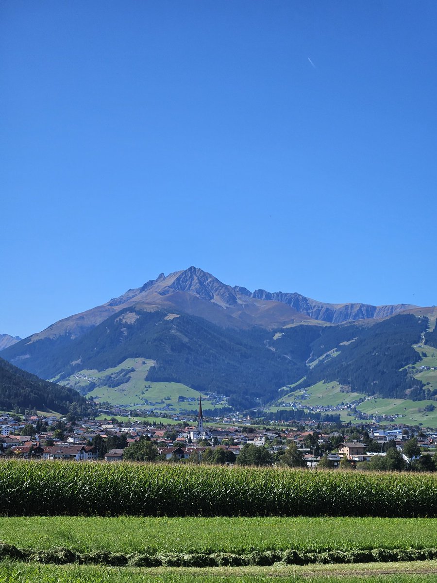 Erstes Mal seit März 2022 wieder eine Laufeinheit unter 5:00 min/km geschafft!🫣 Wird langsam wieder!😎

Falls es wen interessiert: 7,11 km mit 4:57 min/km Pace