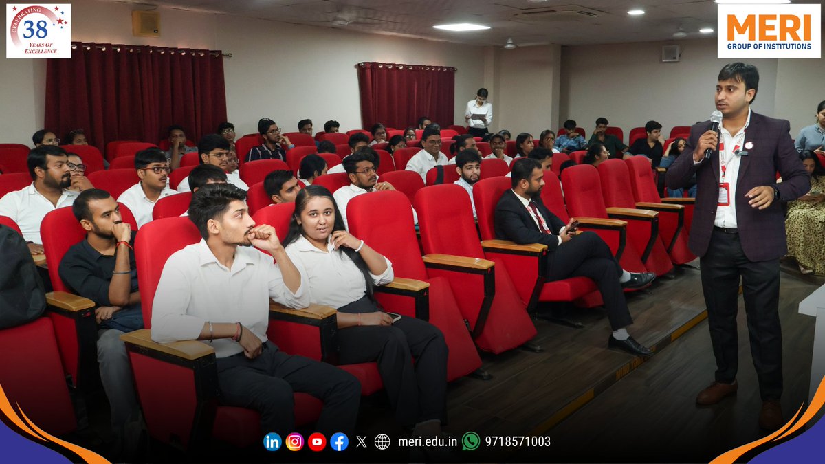 meri_college's tweet photo. AI in Digital &amp; Social Media Marketing is redefining the way we communicate, create, and connect. 
At @meri_college  , we explore how AI-driven tools empower innovation, streamline processes, and enhance engagement.
#ai #digitalmarketing #socialmediamarketing #automation #didm https://t.co/S5QShiBg3i
