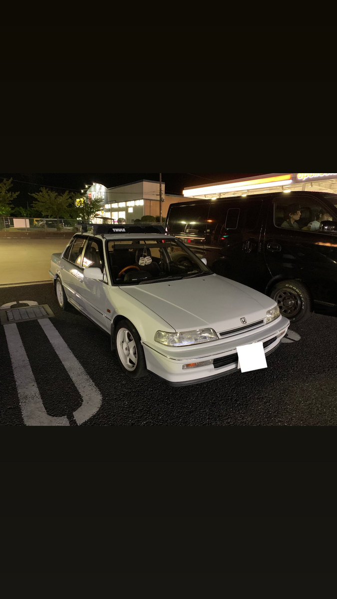 こーせー tweet media