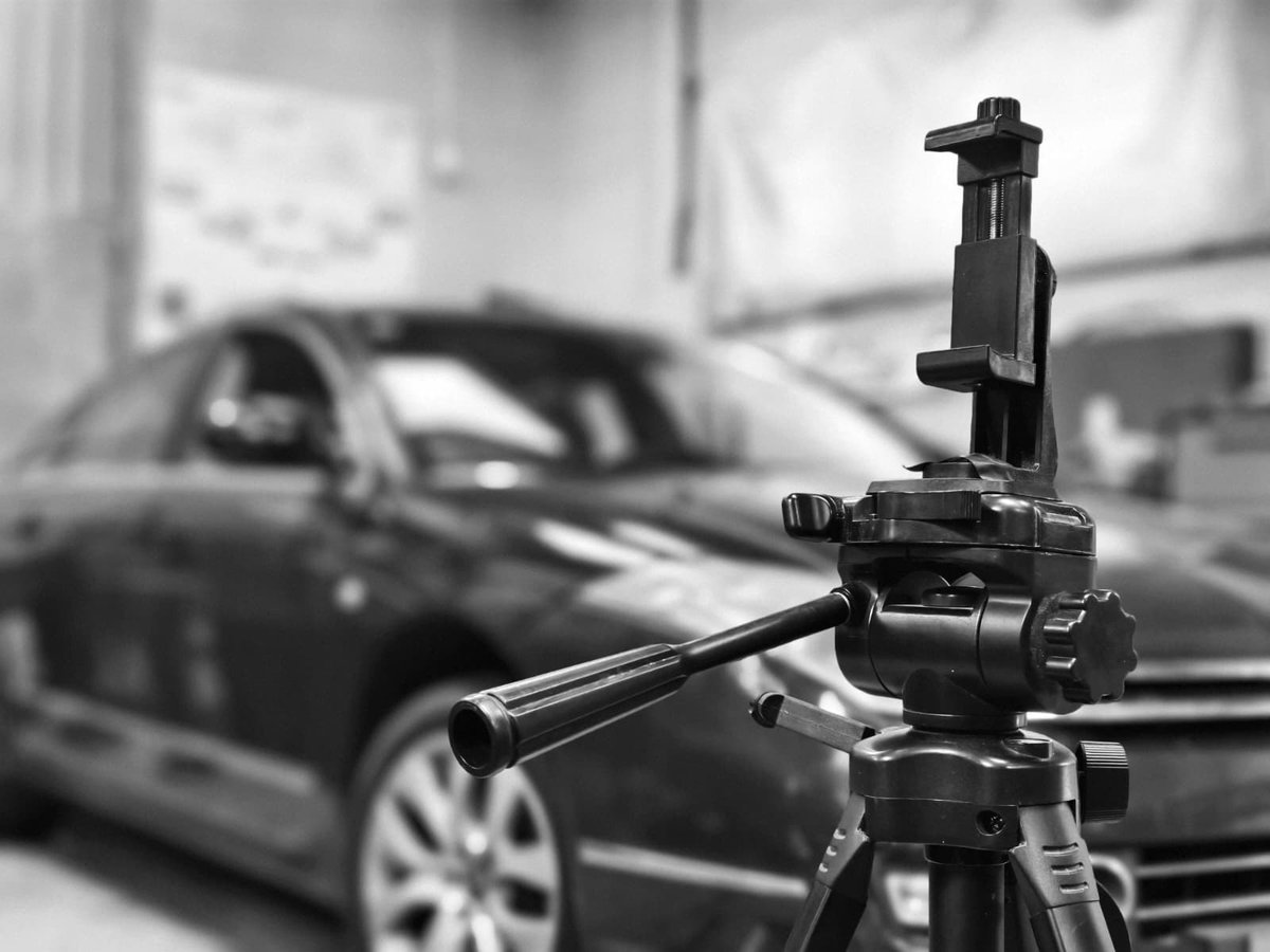 Today, it's exactly 5 years since I took ownership of my C6.

Recording a special vid later chatting about how the past 5 years have worked out - exactly the same style as the first video I did on it.

If you have any questions on the C6, get em in before 3:30pm