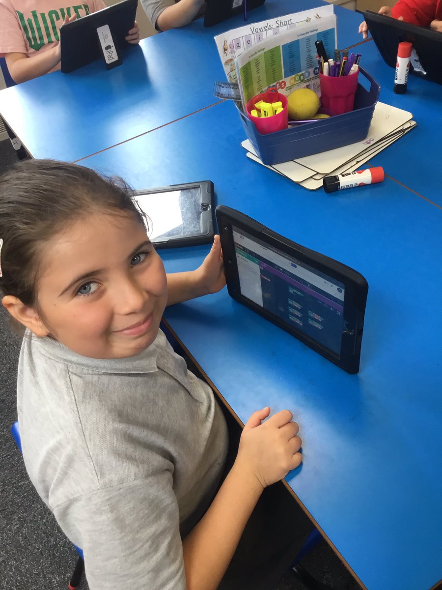 Willows_Primary's tweet image. Coding in Year 5 this afternoon. We have been looking at speed variables and how they can change how fast or slow our cars travel across the screen. #lovelearning #problemsolver