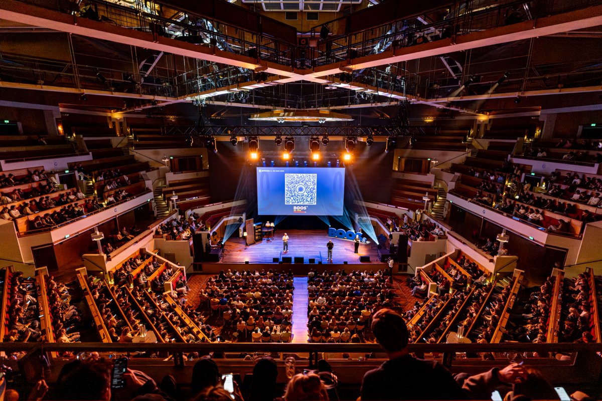 Tim Hofman tweet media