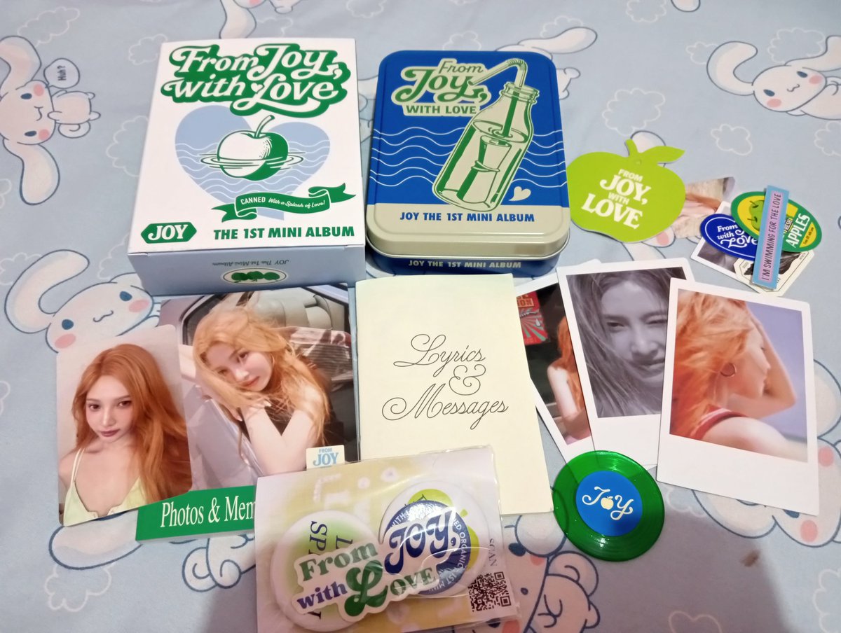 Gemes banget albumnya, gak nyesel beli yg tin case soalnya aku beli yg photobook mulu seringnya, nambah ini biar bervariasi wkwk
Album sampai dengan aman dan makasih juga buat freebiesnya ya kak <a href="/itslemonaed/">lemoonaed GO 🍋 - MENTION AFTER DM💌</a>