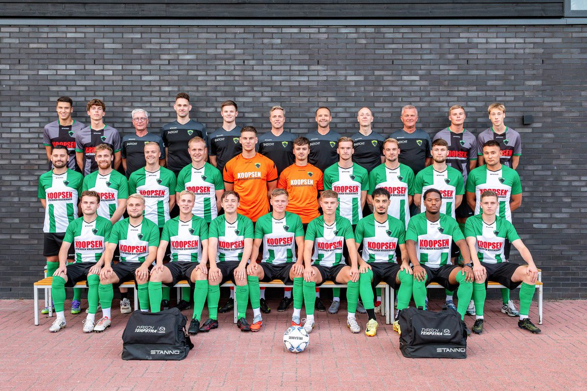 Zaterdag 20 september 2025: 

Heerenveense Boys 1 - <a href="/vvwinsum1/">Winsum 1</a> 

Sportpark De Akkers
Rottumerweg 1
8445 PA Heerenveen

Aanvang 15:00 uur

Hoofdsponsors:
Koopsen Hypotheken en Verzekeringen
Cloud Networks
Tandem Vormgeving &amp; Bouwadvies