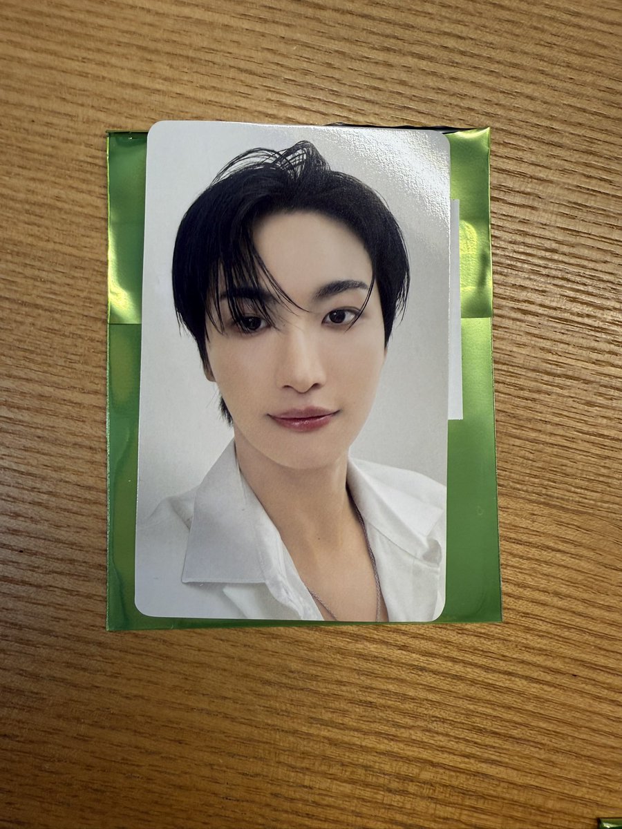 ATEEZ  アチズ Ashes to Light HMV タワレコ 特典 ラキロト

譲)ソンファ

求)ウヨン(同種)

郵送希望です📮
お気軽にお声がけください😌