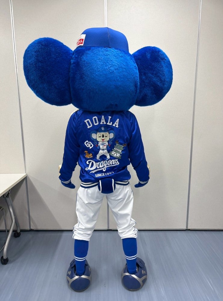 ドアラのスカジャン25 | 中日ドラゴンズオフィシャルグッズショップ