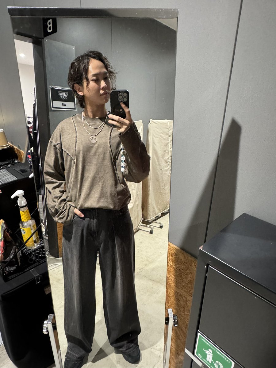 Soy_drums's tweet image. 始まりましたMA55IVEのツアー‼️
ドラムで参加させて貰ってます🔥
RAMPAGEツアーから引き続きみんなと関われて幸せです❣️
きっしー率いる最高バンドで最後まで駆け抜けます🔥
#ma55ive #empirecode