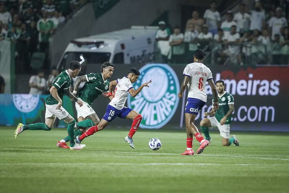 Audi_Bahia's tweet image. 📰 E TÁ CHEGANDO A HORA... A #GETV, novo canal esportivo da Globo no YouTube, anunciou ontem (17) que irá transmitir a partida entre Bahia (@ecbahia) e Palmeiras (@Palmeiras), no próximo dia 28 de Setembro.

O jogo válido pela 25ª rodada do Brasileirão (@Brasileirao) será a