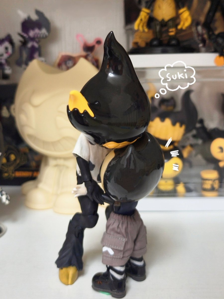 𝐏𝐨𝐰𝐝𝐞𝐫𝐛𝐥𝐮𝐞 tweet media