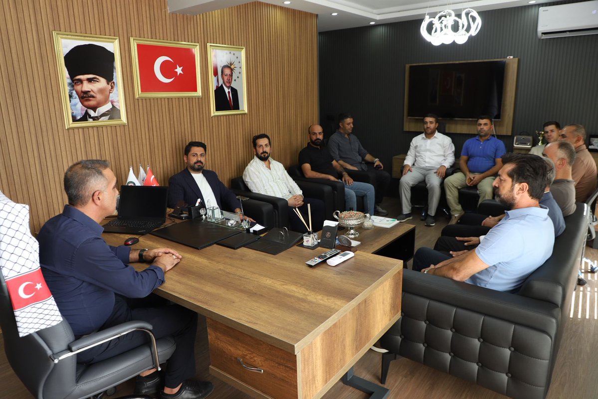 Ercan Anacur (@anacur_ercan) on Twitter photo Ak parti Bingöl il baskanımız <a href="/yilmaz_seven/">Av. Yılmaz SEVEN</a> beyi Sendika binamızda ağırladık.
Sıcak ve samimi ortamda geçen ziyaretde il baskanımiz ve heyetine çalışmalarımız hakkında bilgilendirme yaptık
Çözüm odaklı yaklaşımından dolayı başkanımıza teşekkür ederiz.. Ak parti Bingöl il baskanımız <a href="/yilmaz_seven/">Av. Yılmaz SEVEN</a> beyi Sendika binamızda ağırladık.
Sıcak ve samimi ortamda geçen ziyaretde il baskanımiz ve heyetine çalışmalarımız hakkında bilgilendirme yaptık
Çözüm odaklı yaklaşımından dolayı başkanımıza teşekkür ederiz..