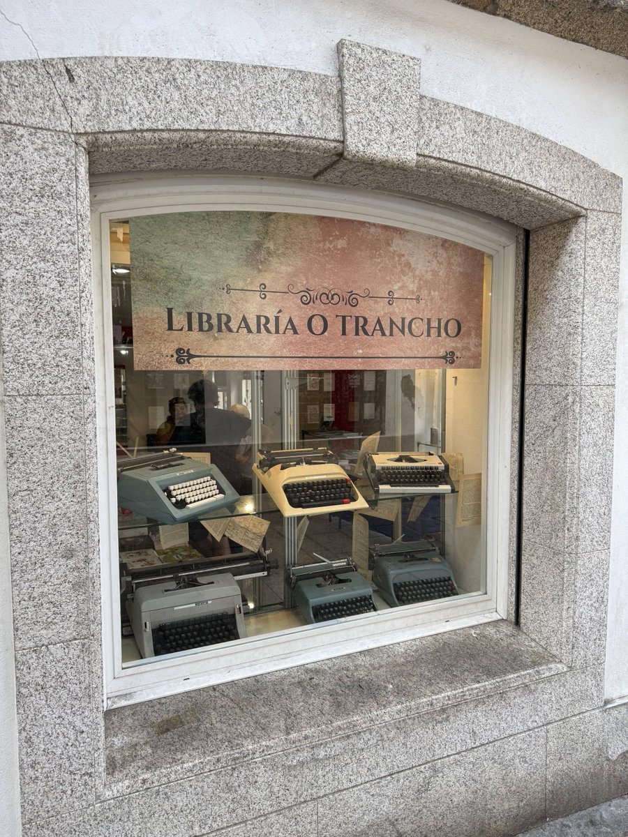 Vila do Libro tweet media