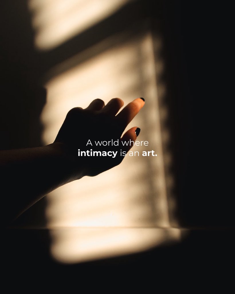 officialvelare's tweet photo. A world where intimacy is an art. VELĀRE is the canvas, your body the masterpiece.
#SensualMinimalism #Velare https://t.co/XLBYyeJSNQ