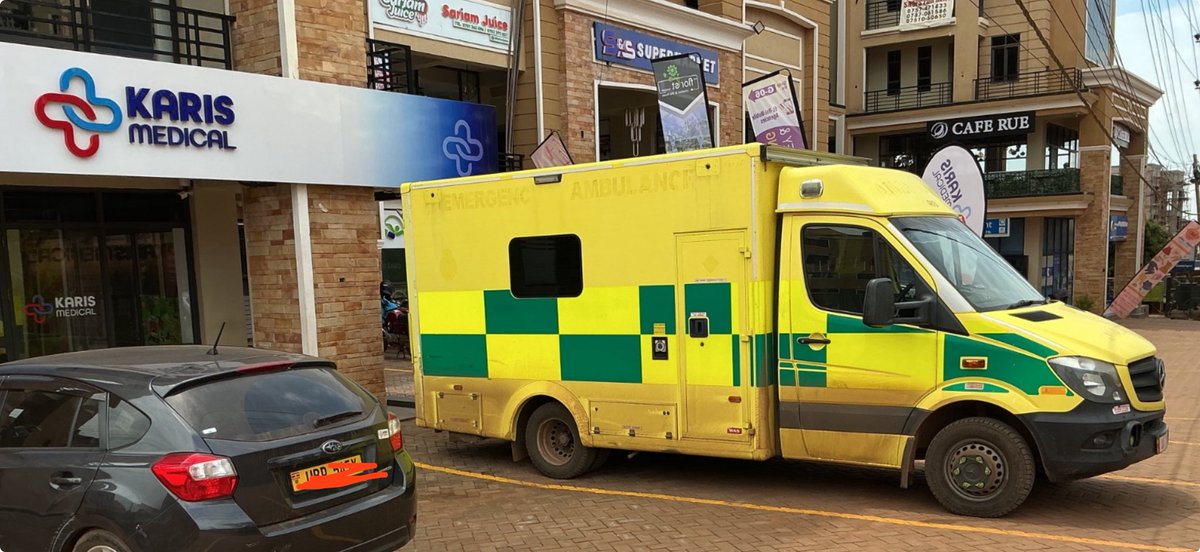 andykristian's tweet image. What color should we paint this baby?

No, it’s not Medipal 😁 

We are all very excited about the arrival of the @KarisMedical ambulance. Thank you Lord!

If you are happy for us, like and RT 👏🏽👏🏽👏🏽

Don’t forget that we are located at West Mall, Kyanja.

Thank you @URAuganda 🙏🏽