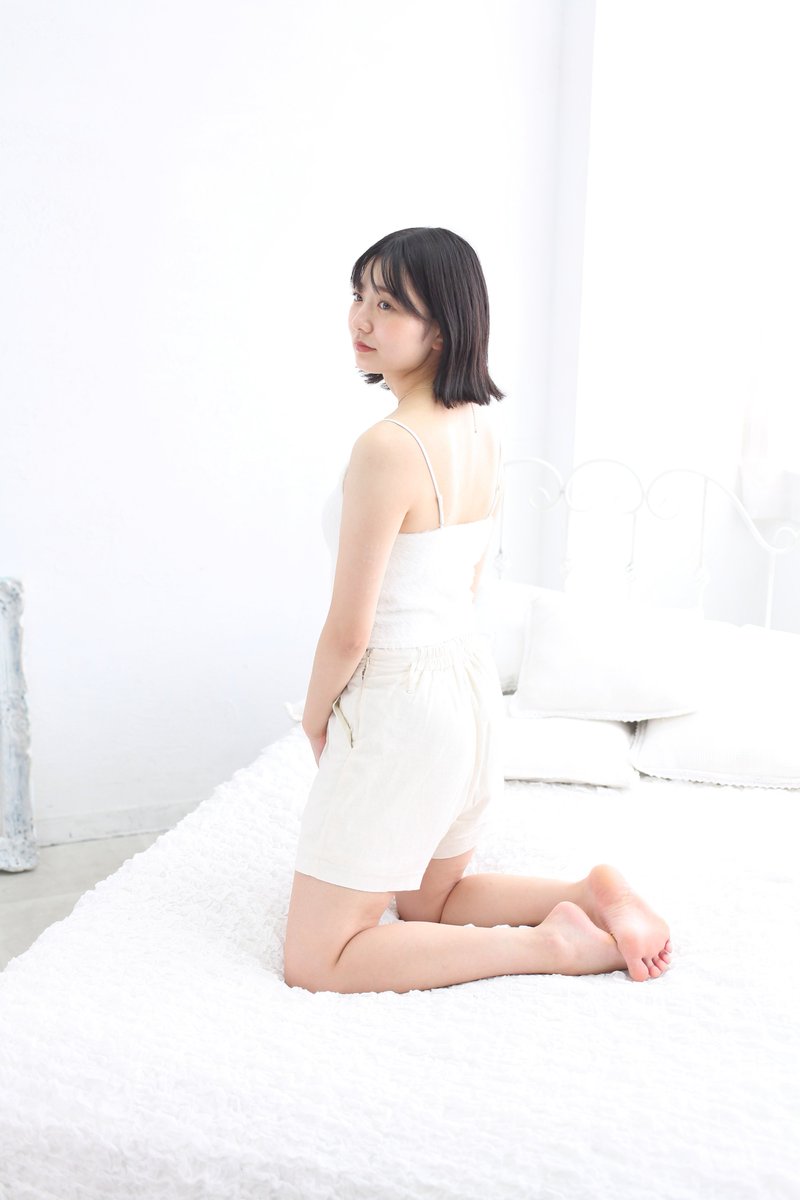 肖戦　2023最新　肖戦スタジオ34P図集(一) bjyx時間軸十三 向き合う 陳情令南京コンサート序章 | 王一博 肖